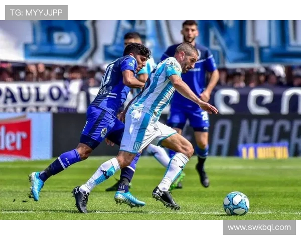 国际米兰与恩波利精彩对决回放分析及比赛亮点总结